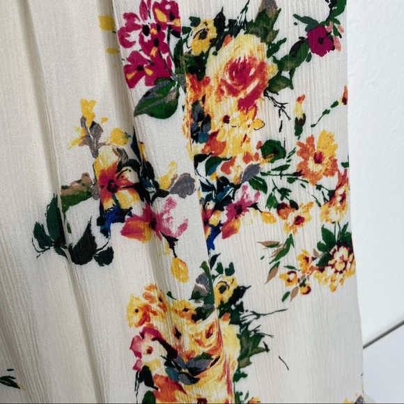 Xhilaration Cold Shoulder Crochet Floral Mini Dress - Medium - Picture 6 of 11